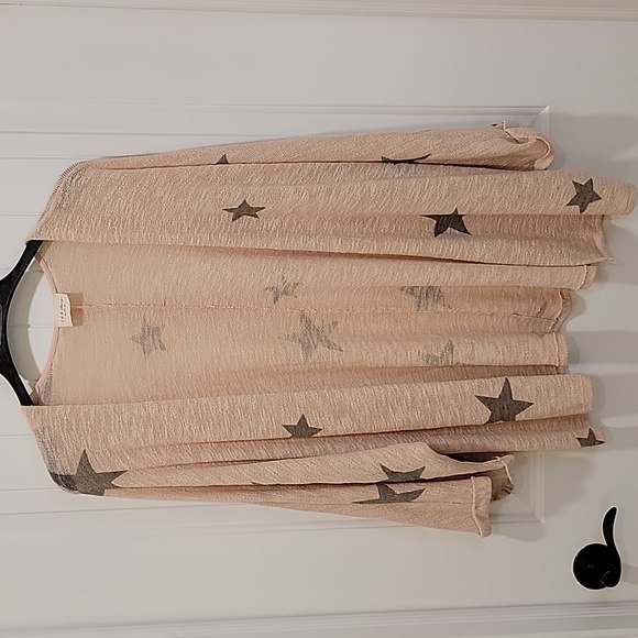 143 Story Oversized Star Lightweight Cardigan Wrap Beachcover Size Large - Picture 8 of 8